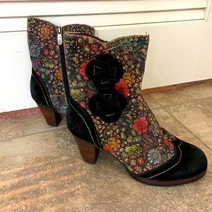 Simonetta floral boots